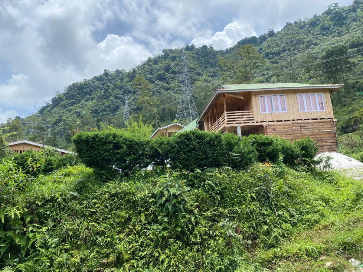 Log Cabin In The Woods Bed and Breakfast Gangtok Eksteriør billede